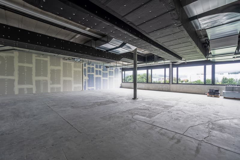 Gewerbeflächen für Büro und Dienstleistungen im Neudorf-Center (12)