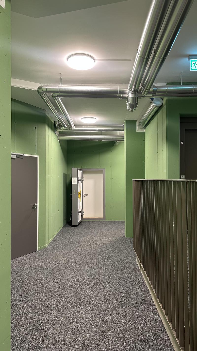 Gut begehbarer Lagerraum in Othmarsingen (2)