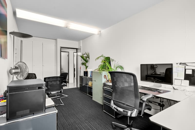 Büro 4