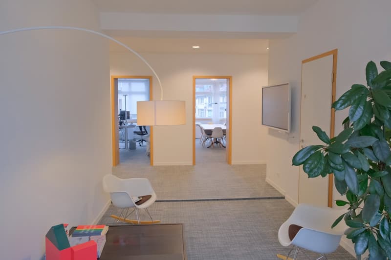 Bezugsbereites Büro im Enge-Quartier (7)