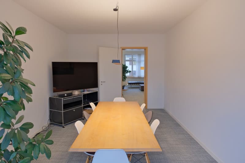 Bezugsbereites Büro im Enge-Quartier (5)