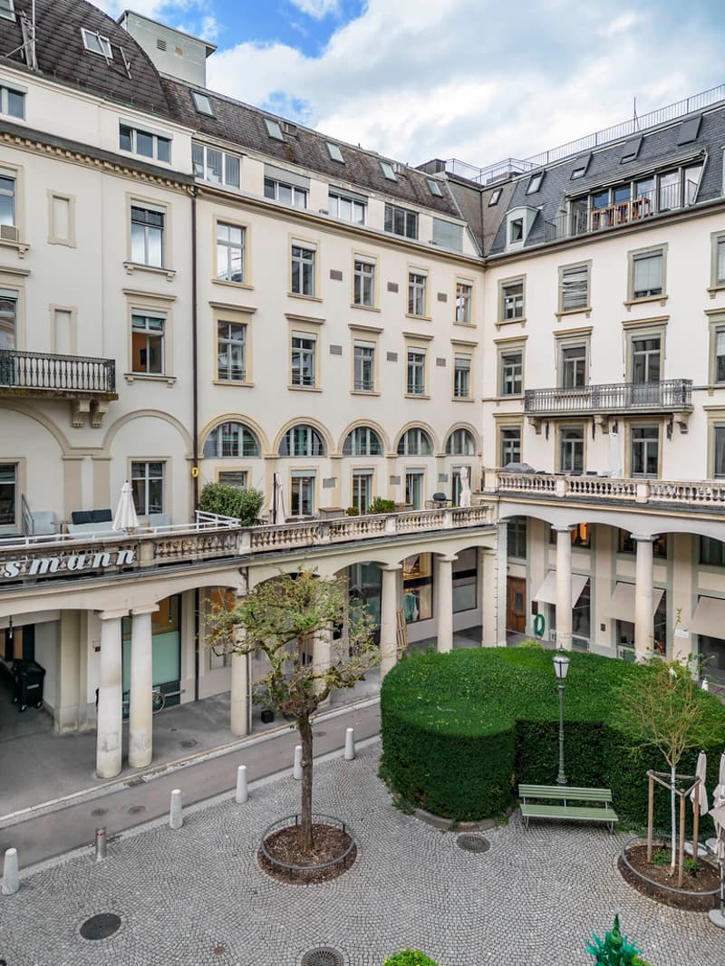 Ihr neues Geschäftsdomizil beim Paradeplatz (2)