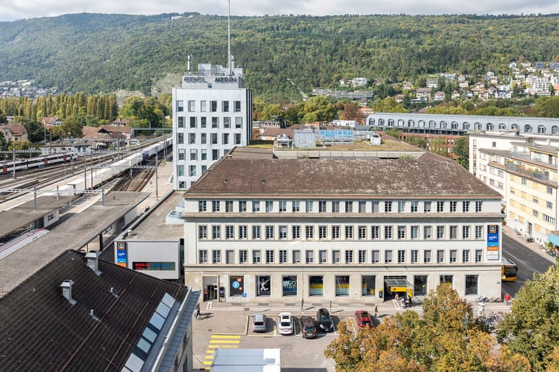 6263_Bahnhofplatz_2_01.jpg