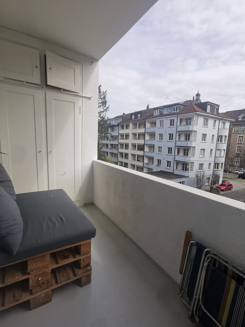 Wohnung im Iselin-Quartier, 2. OG mit kleinem Balkon  ab 1. (5)