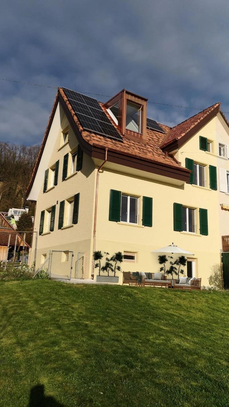 Traumhaftes Wohnen auf Vier Etagen mit Solarbonus und Idylli (2)