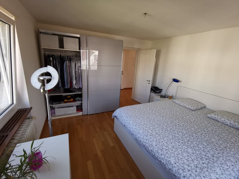 Möblierte 5.5-Zi-Wohnung in Stadt Zug zur temporären Miete (2)
