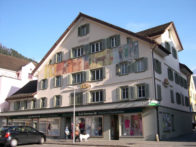Charmante 1-Zimmer-Wohnung mitten in Altdorf (1)