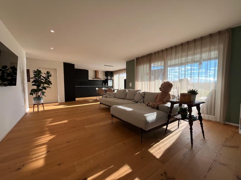 Moderne Wohnung mit Gartensitzplatz, Bogenackerstrasse 47, CHF 995000 | homegate.ch