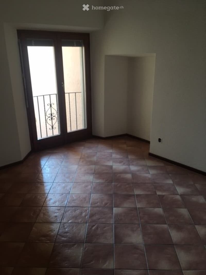 Appartamento in casa storica nel nucleo di Melide (4)