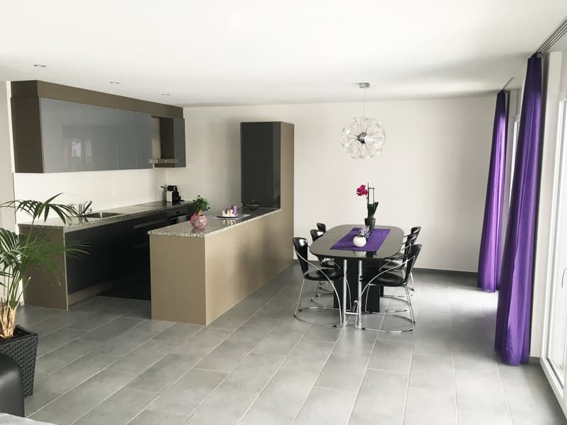Moderne, helle Wohnung im Dorfkern (3)