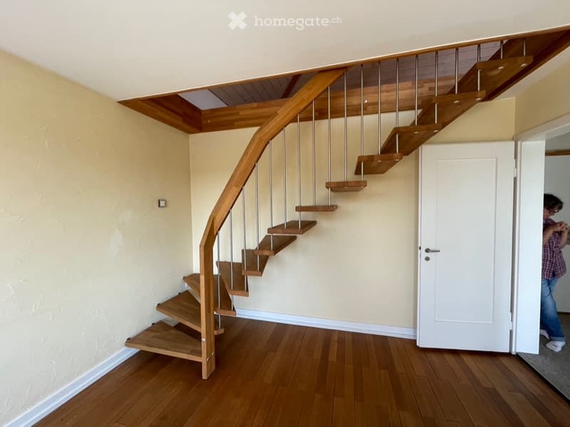 Appartamento attico luminoso 4,5 locali a 2540 Grenchen/SO - casa di 2 famiglie (2)
