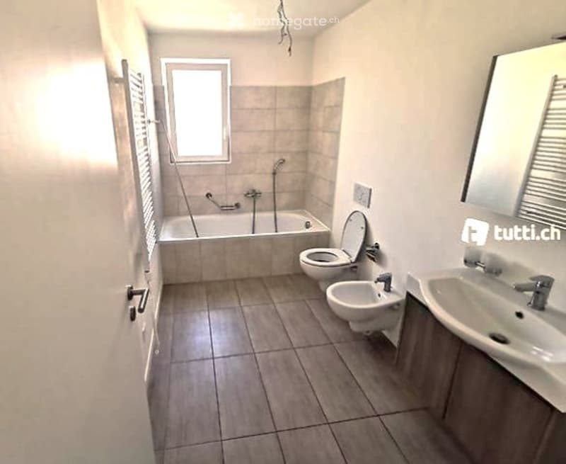 Moderno 3.5 locali a S. Antonino: Comfort e Zero Sorprese! (4)