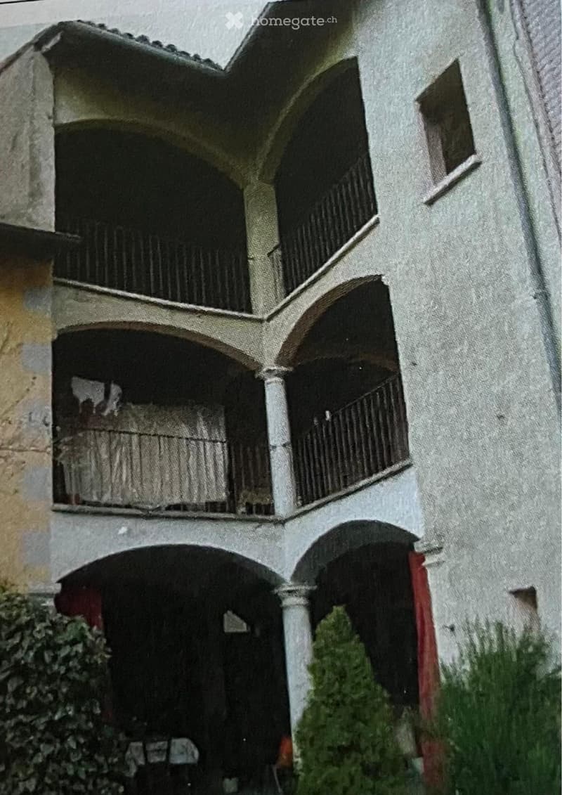 Casa colonica antica nel nucleo di Ligornetto (4)