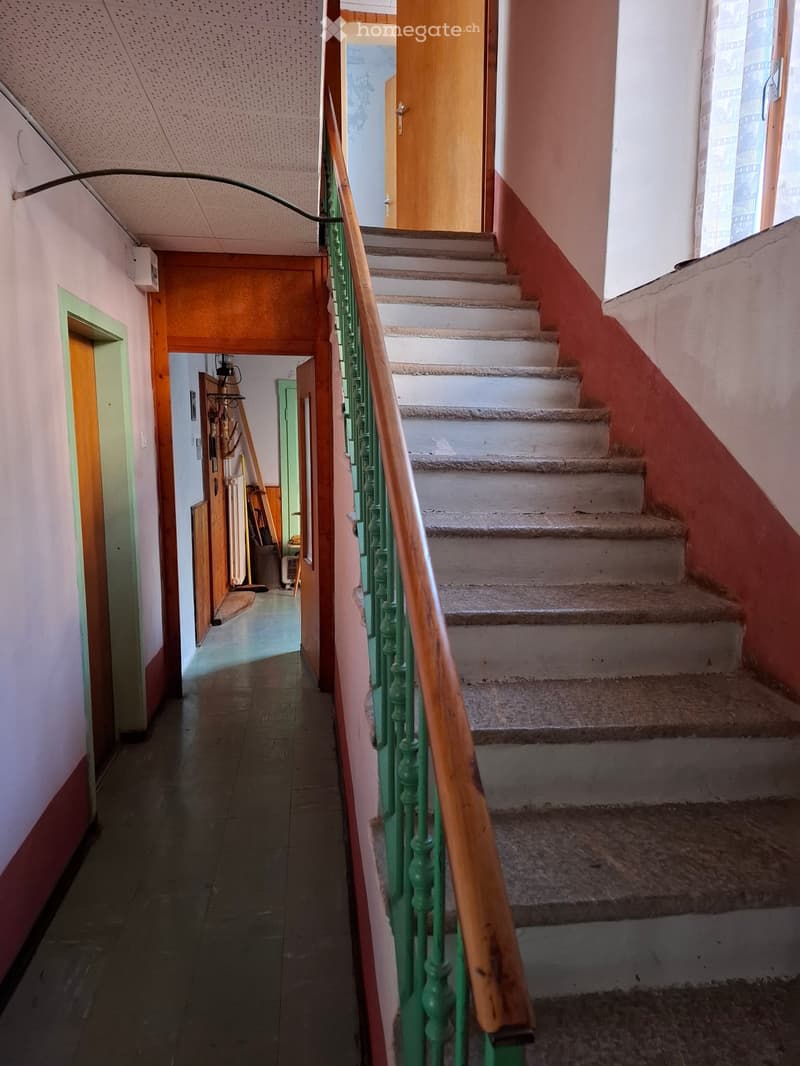 VENDESI grande casa a Colla con vista imperdibile (4)