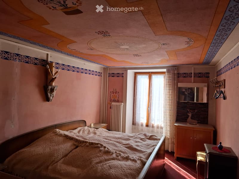 VENDESI grande casa a Colla con vista imperdibile (3)