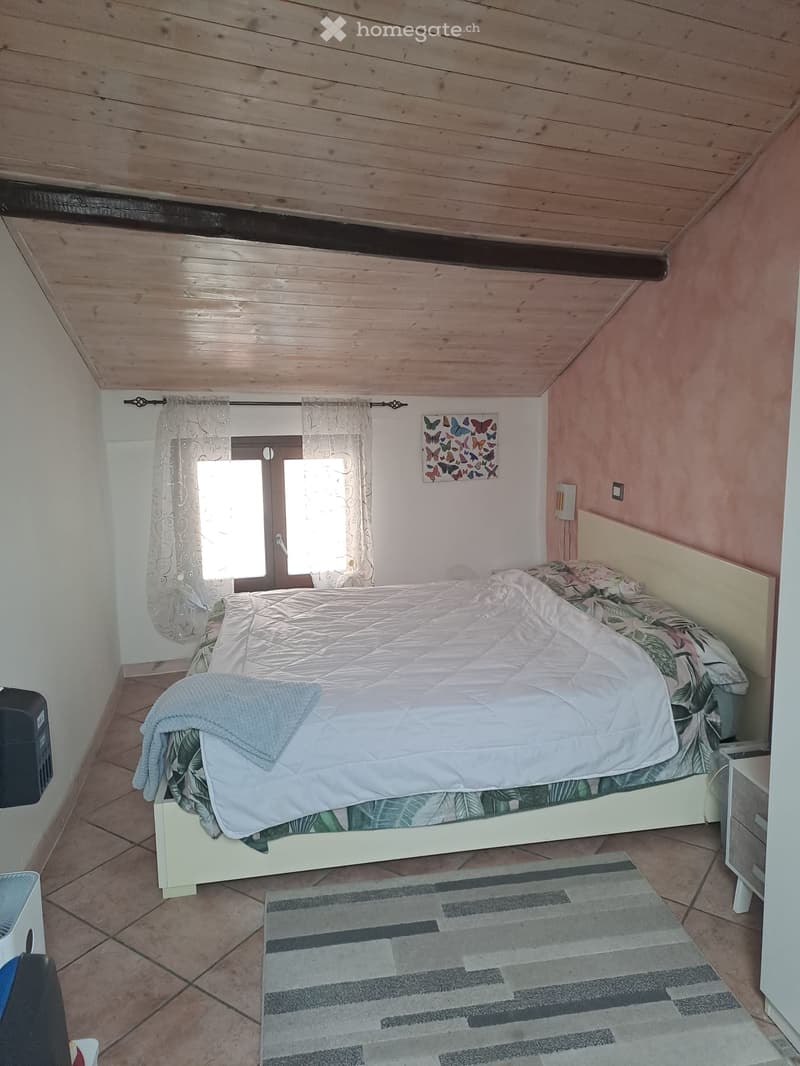 Casa in corte a Porto Ceresio (2)