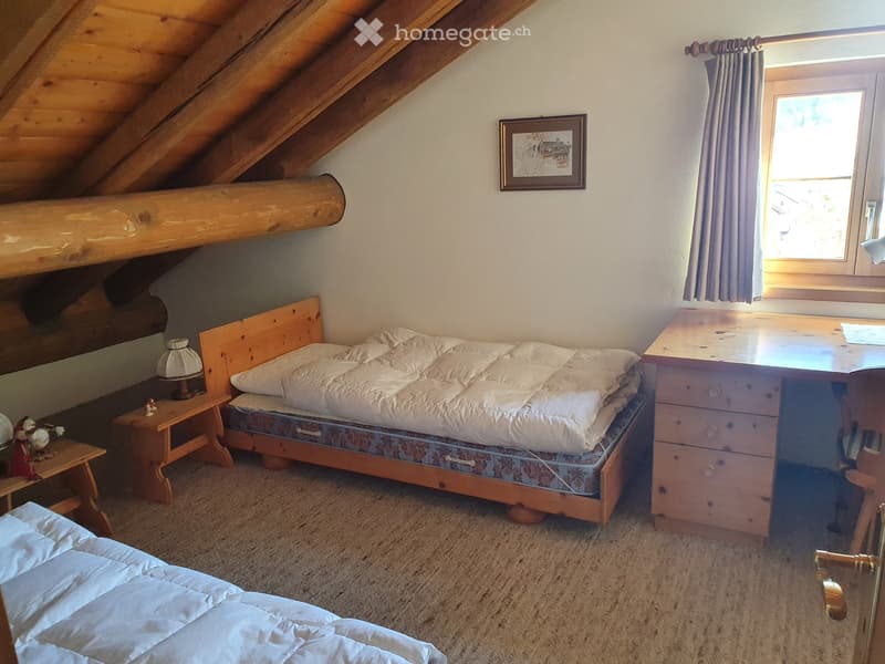 La Punt Chamues-ch - lussuoso duplex in stile engadinese (4)
