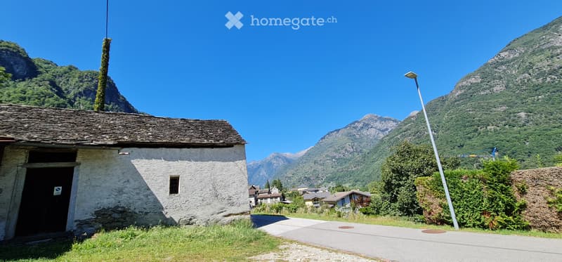 ValleMaggia, Aurigeno VENDESI STABILE Da Ristrutturare (2)