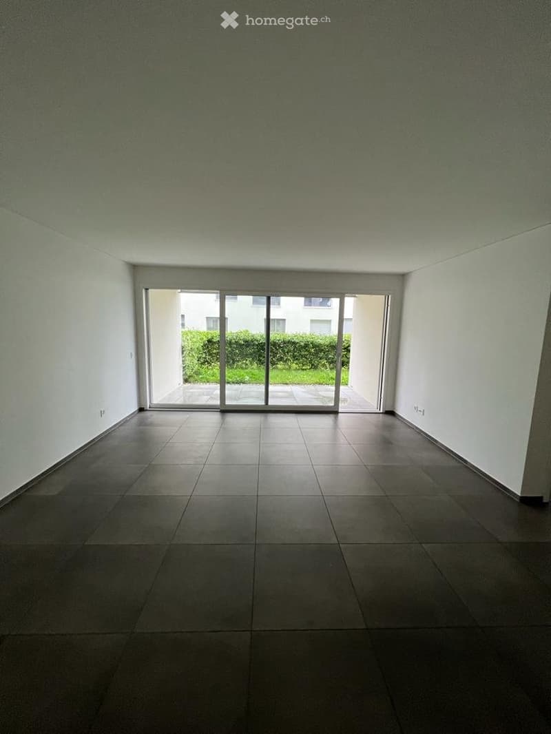 Appartamento con giardino a Gordola 2.5 locali (5)