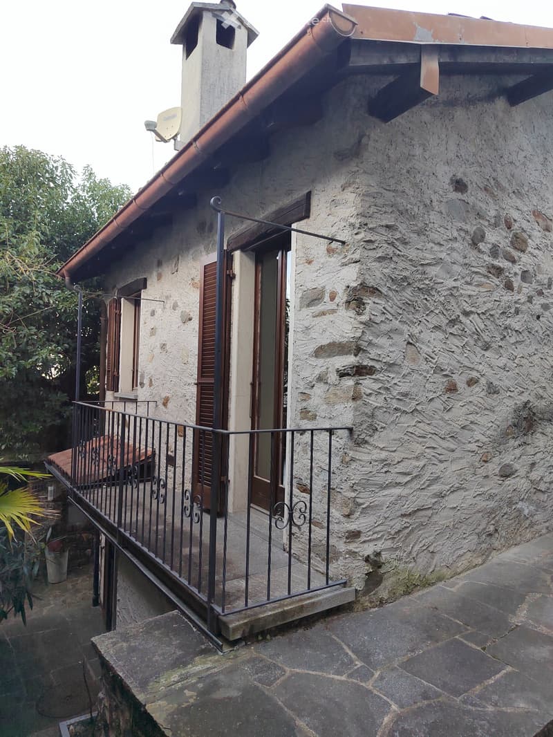 Casa vicino al lago (5)
