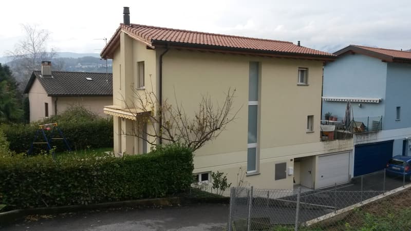 Vendesi casa unifamiliare -direttamente dai proprietari- (1)