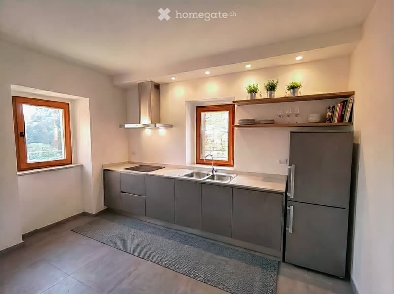 AROGNO  APPARTAMENTO 3.5 LOCALI COMPLETAMENTE RISTRUTTURATO (3)
