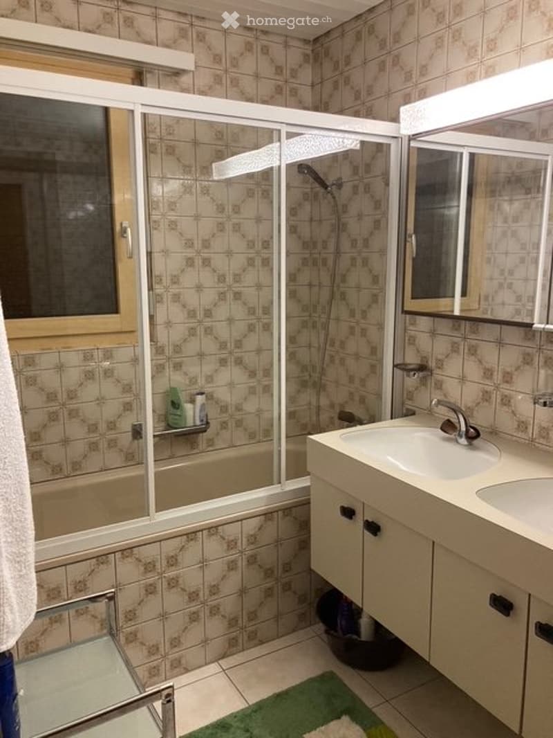 Appartement ensoleillé de 3,5 pièces avec jardin à Laax Cons (5)