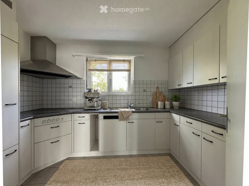Grosszügige & kinderfreundliche 4.5-Zimmerwohnung mit Balkon (4)