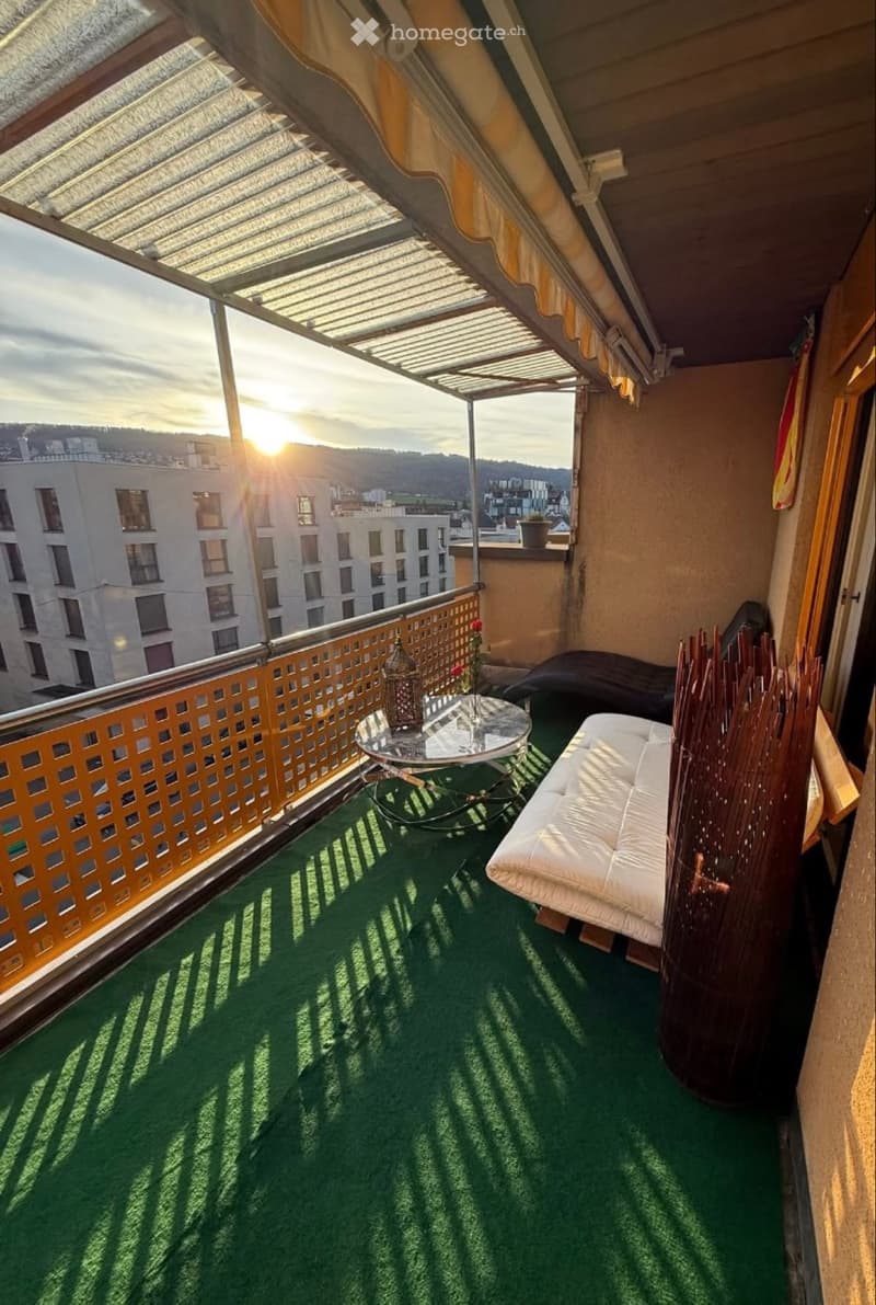 HABITACIÓN GRANDE CON BALCÓN ZÜRICH DIETIKON (5)