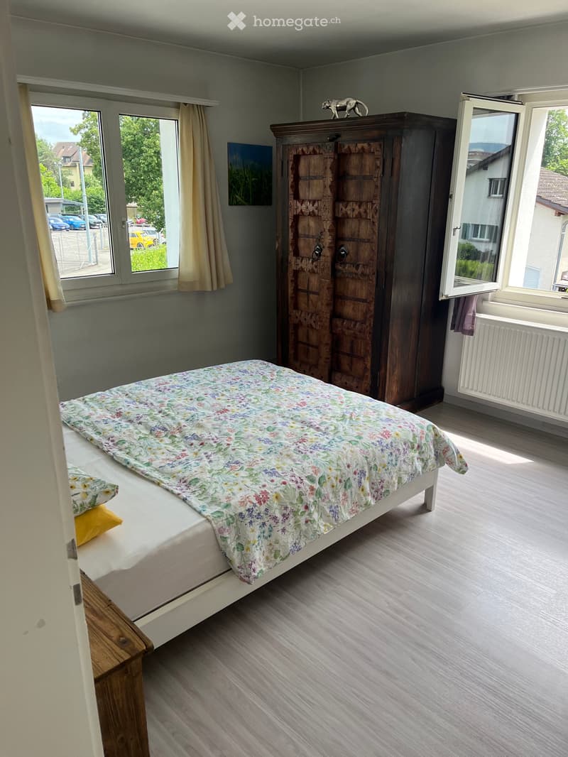 5 Zimmer Wohnung in EFH (2)