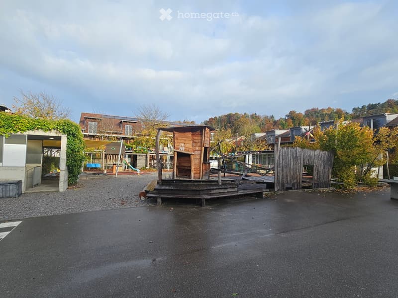 Maison de 7 pièces conviviale pour les familles (3)