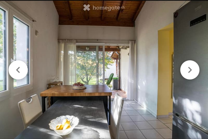 "VILLA DI 5.5 LOCALI CON INCANTEVOLE GIARDINO A LIGORNETTO" (3)