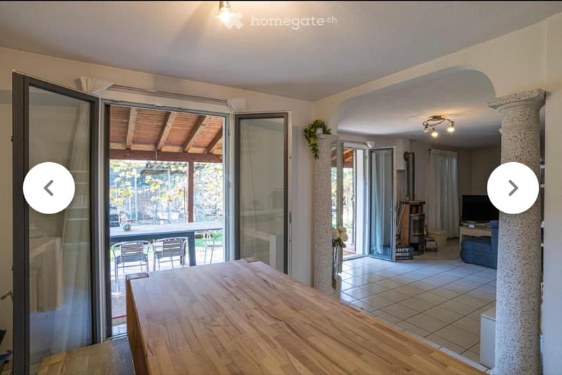 "VILLA DI 5.5 LOCALI CON INCANTEVOLE GIARDINO A LIGORNETTO" (5)