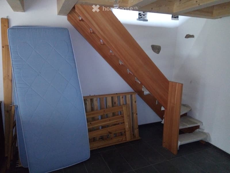 Rustico a Moncrin, Claro (3)