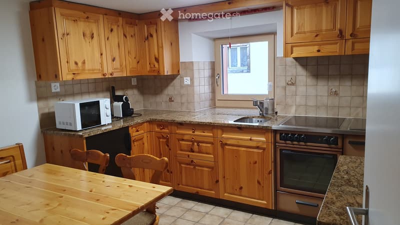 Schöne 2.5 Zimmer-Wohnung zu vermieten (3)