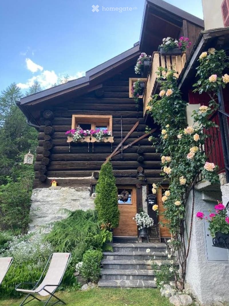 Chalet ristrutturato in vendita in Val Bedretto (5)