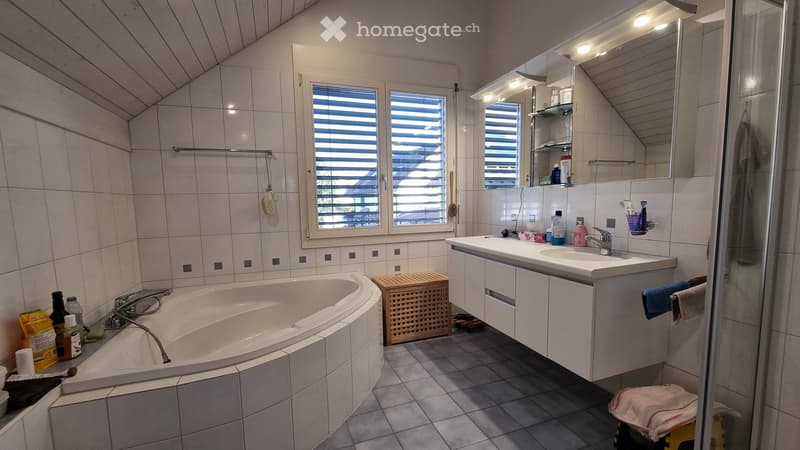 Maison de famille stylish 5,5 pièces avec un terrain de 507 m² (5)