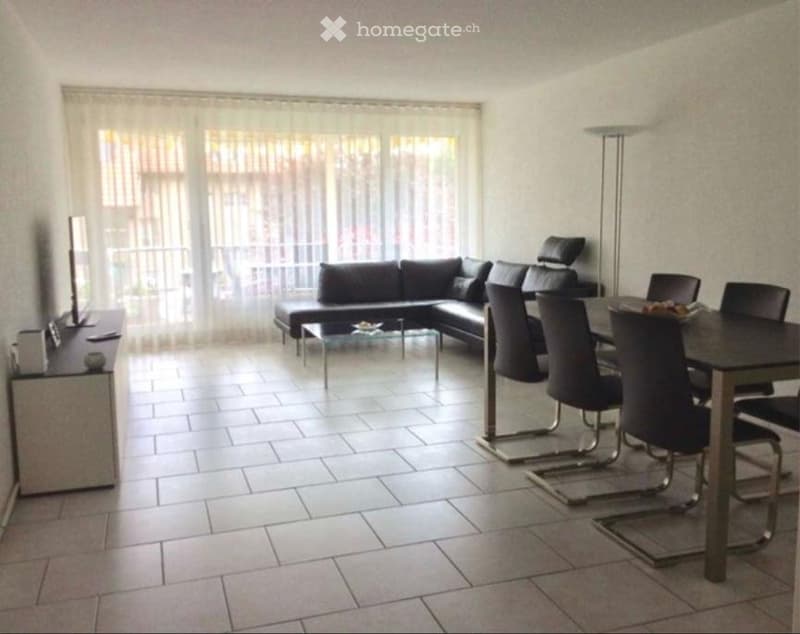 To Rent 4 1/2 Room Apartment (3)
