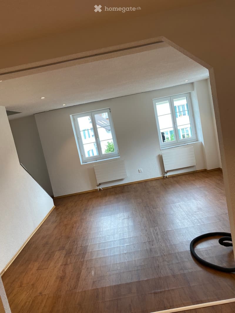 3.5-Room Apartment (80 m²) with Parking Space (4)
