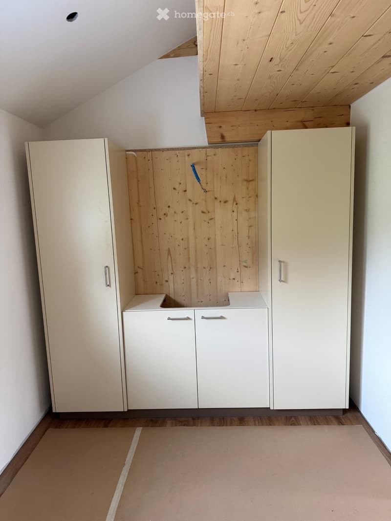 2 rooms, 61 m², ground floor directly at the train station (2)