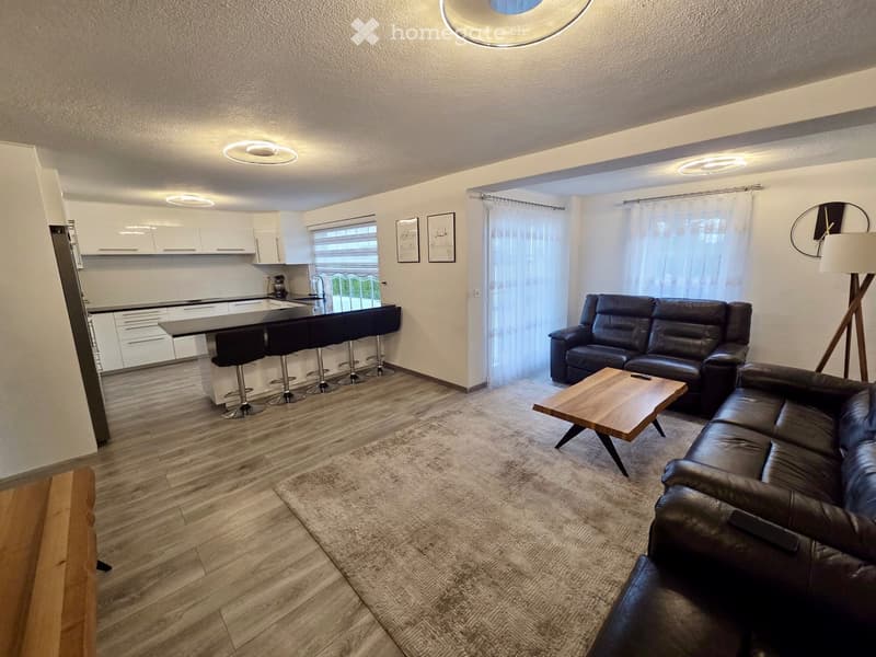 Cozy Oasis for Your Family 5.5-Room Single-Family Home (3)