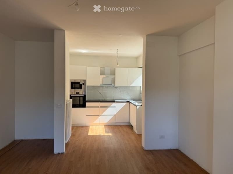 Vendesi 3.5 Locali, 83 m², 4 piano (3)