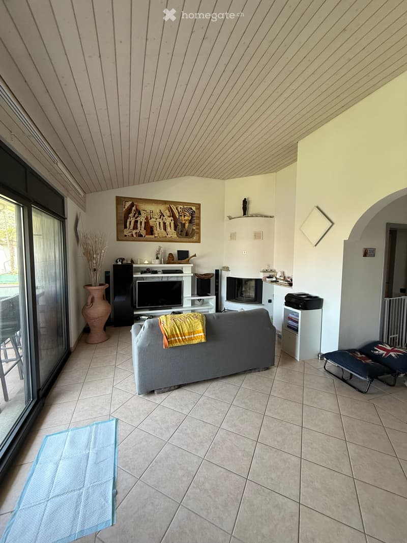 Casa bifamiliare a Sementina (2)