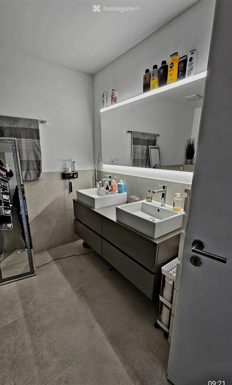 Nachmieter 3 1/2 Zimmer Wohnung (5)
