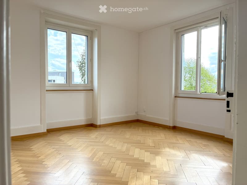 Helle 4-Zimmer-Wohnung in ruhigem Quartier (2)