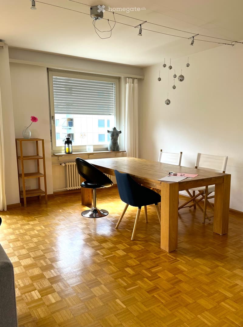 Large, partially furnished 3-room apartment from July 1st (5)