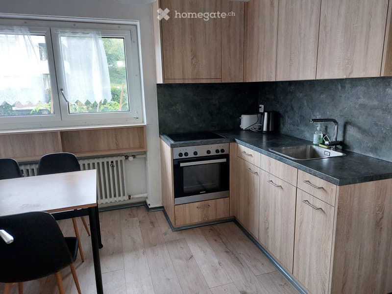 Une chambre de colocation simple et accueillante (2)