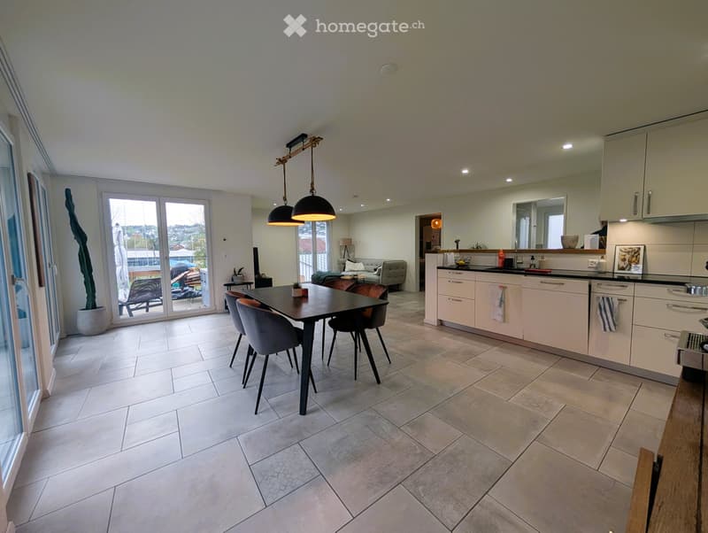 Appartement moderne dans un quartier calme au bord de la forêt (2)
