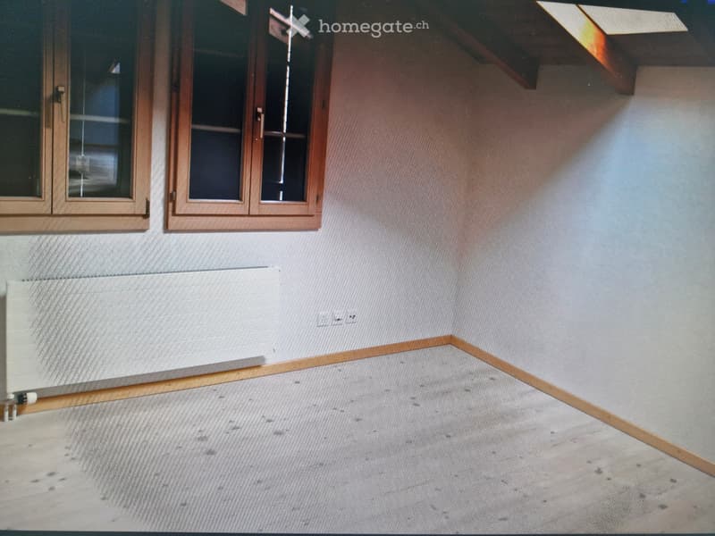 Zu vermieten Wohnung (2)