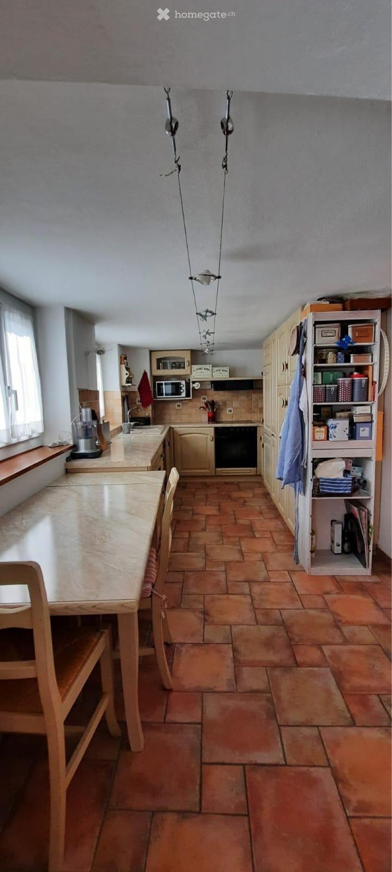 Affittasi spazioso appartamento a Villa Luganese (2)